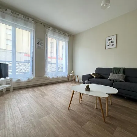 Escale 21 Apartamento Le Mans